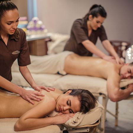 Royal Princess Hotel Dubrovnik Exterior photo Massage therapists working in a spa
